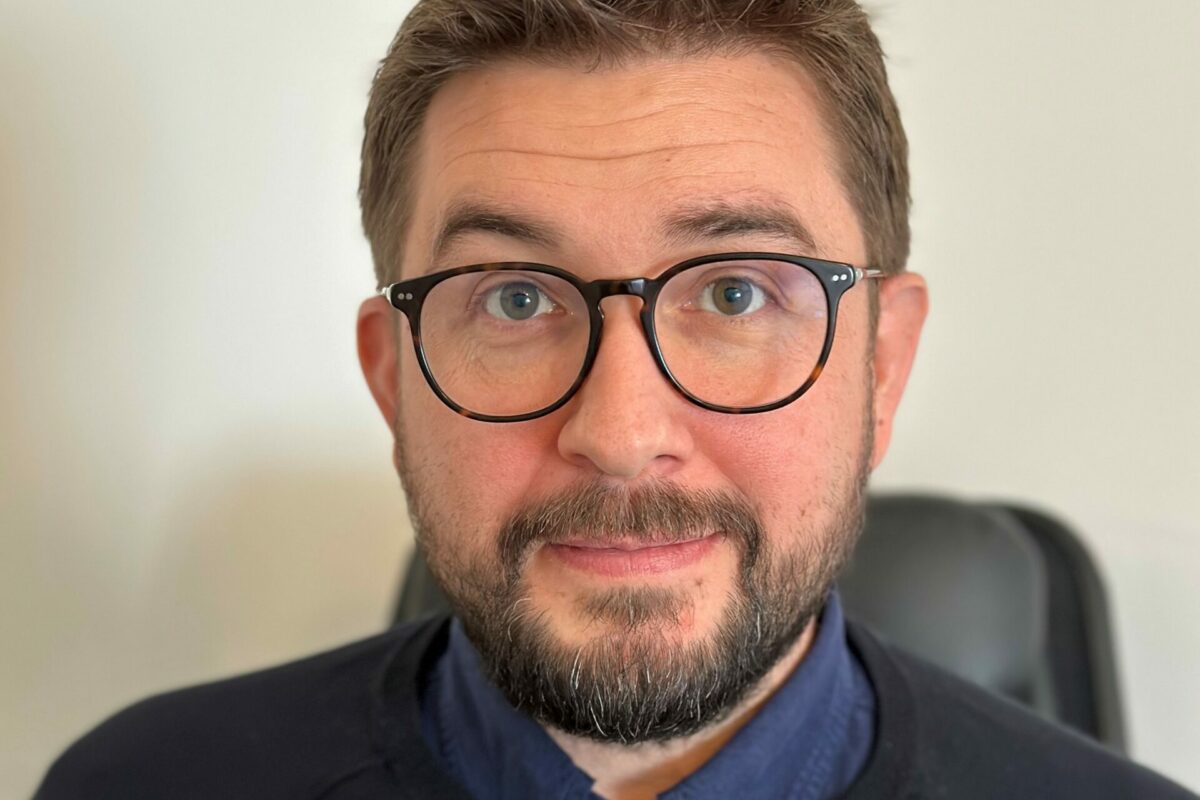 Fredrik Karlsson, vd och en av ägarna till TEAB, Total Entreprenad i Motala AB